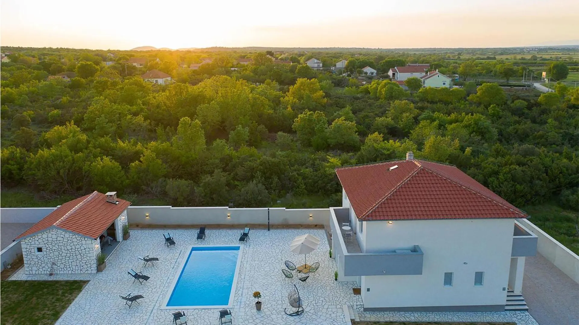 4 Bedroom Cozy Home In Donja Jagodnja 0*,  كرواتيا